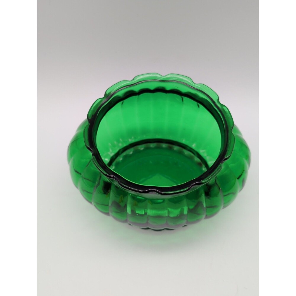 A.L.R. Co Ribbed Oval Vase Planter Emerald Green Depression Glass R-18 Vintage - Picture 2 of 6